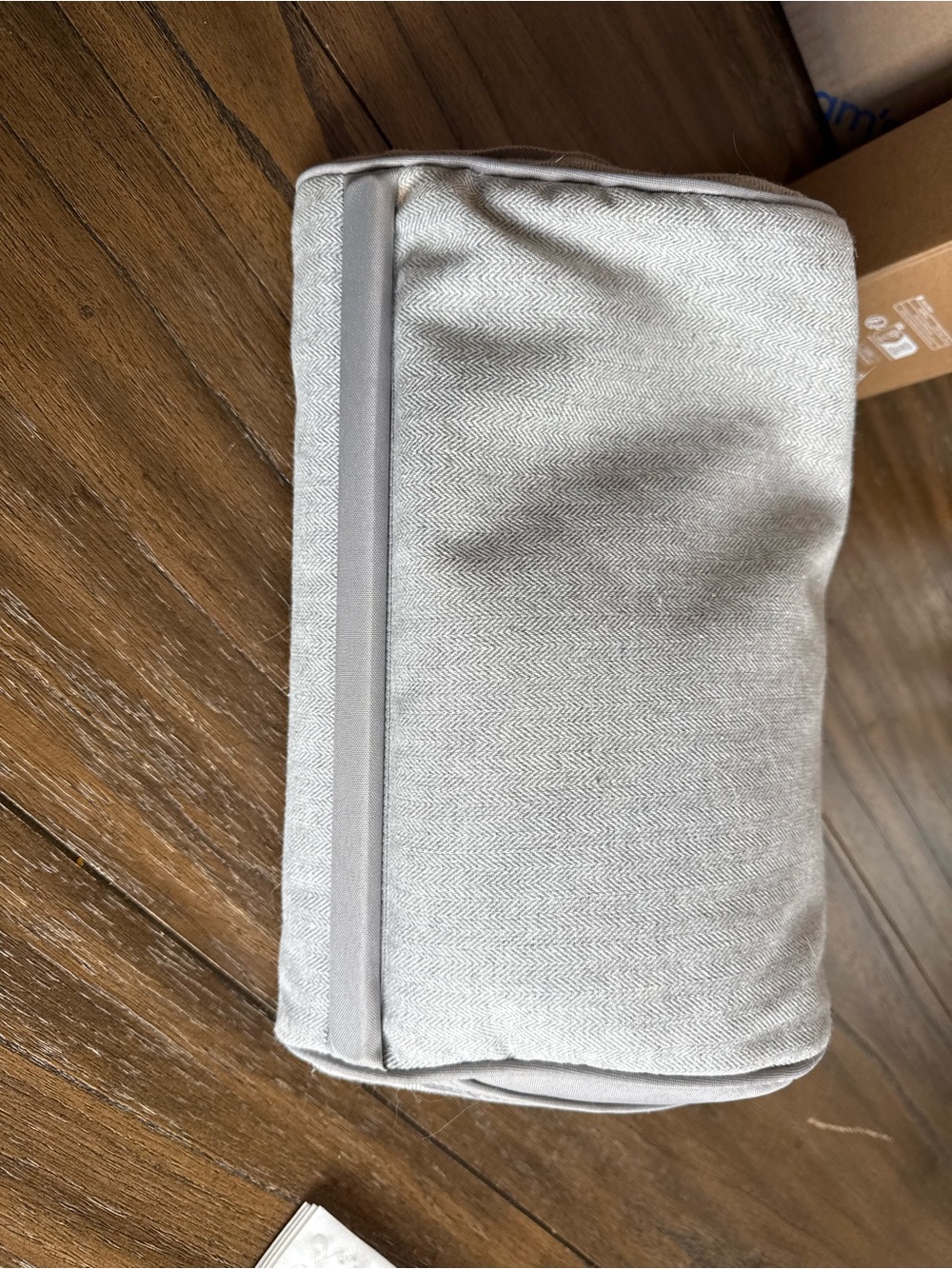 Tablet holder pillow